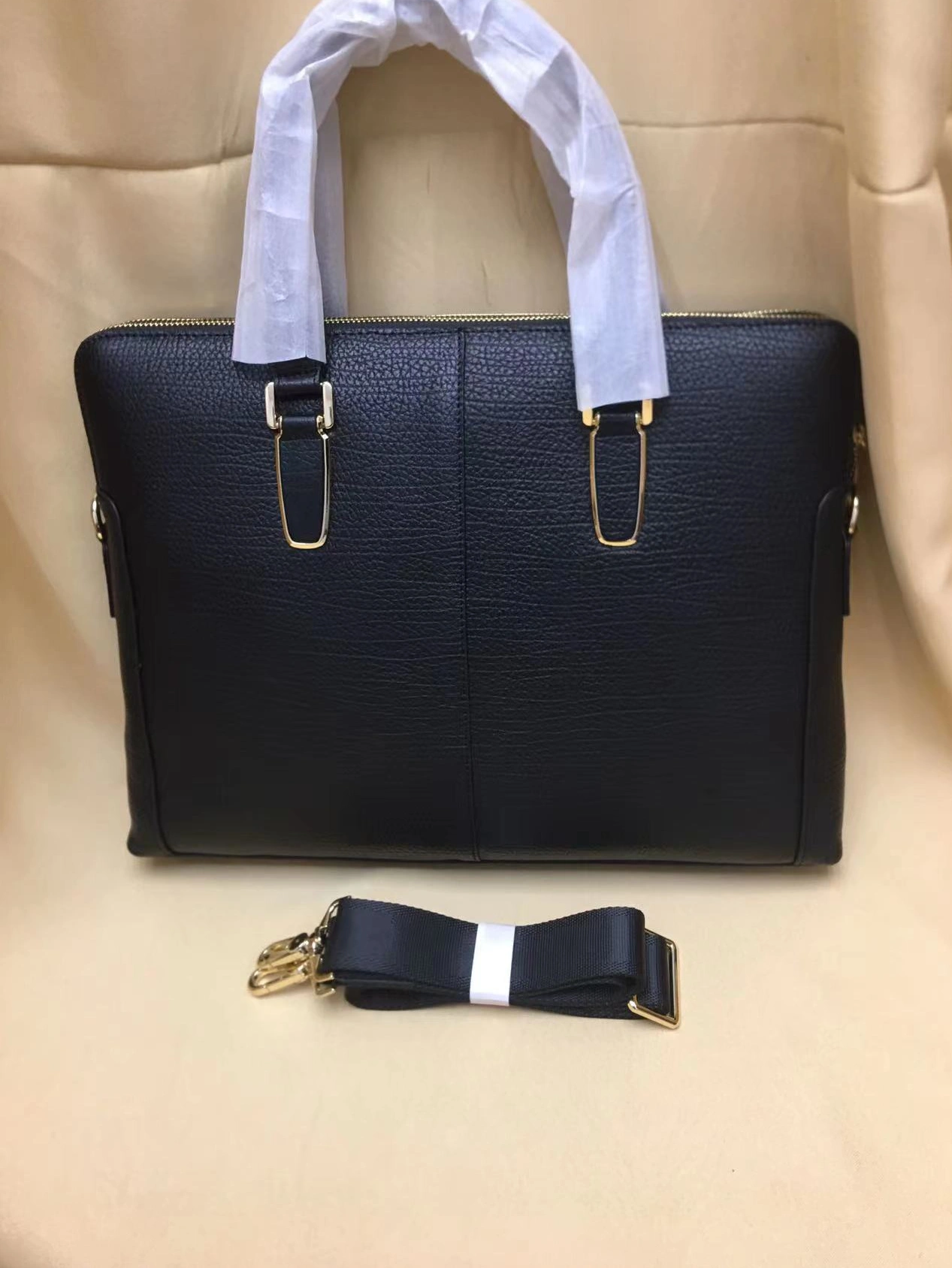 Versace AAA Man Handbags Flexible 4596