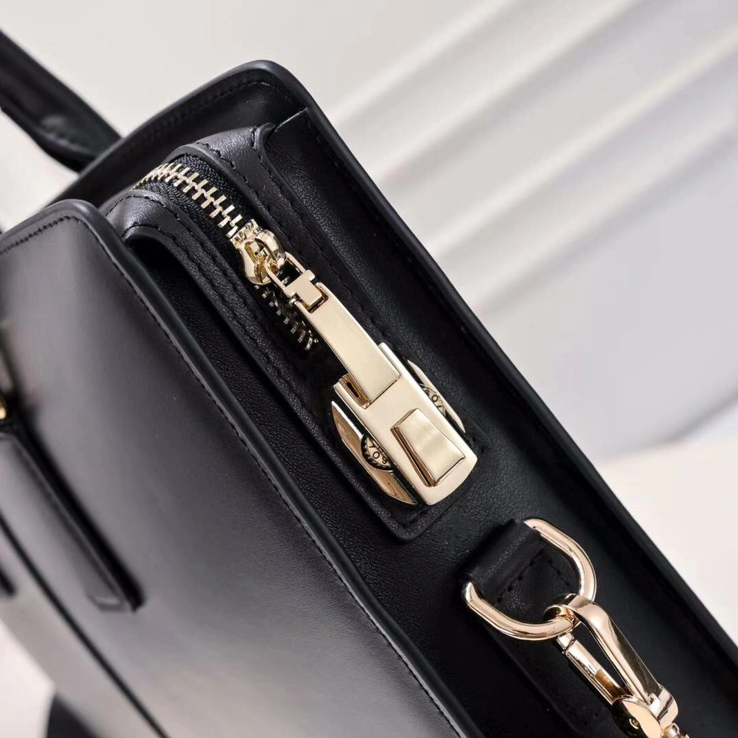 Versace AAA Man Handbags GoodFit 1877
