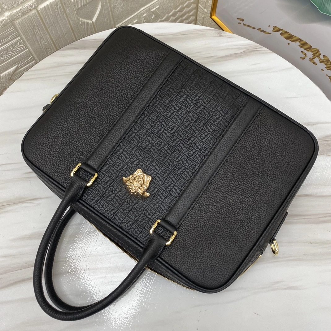 Versace AAA Man Handbags Sophisticated 5771