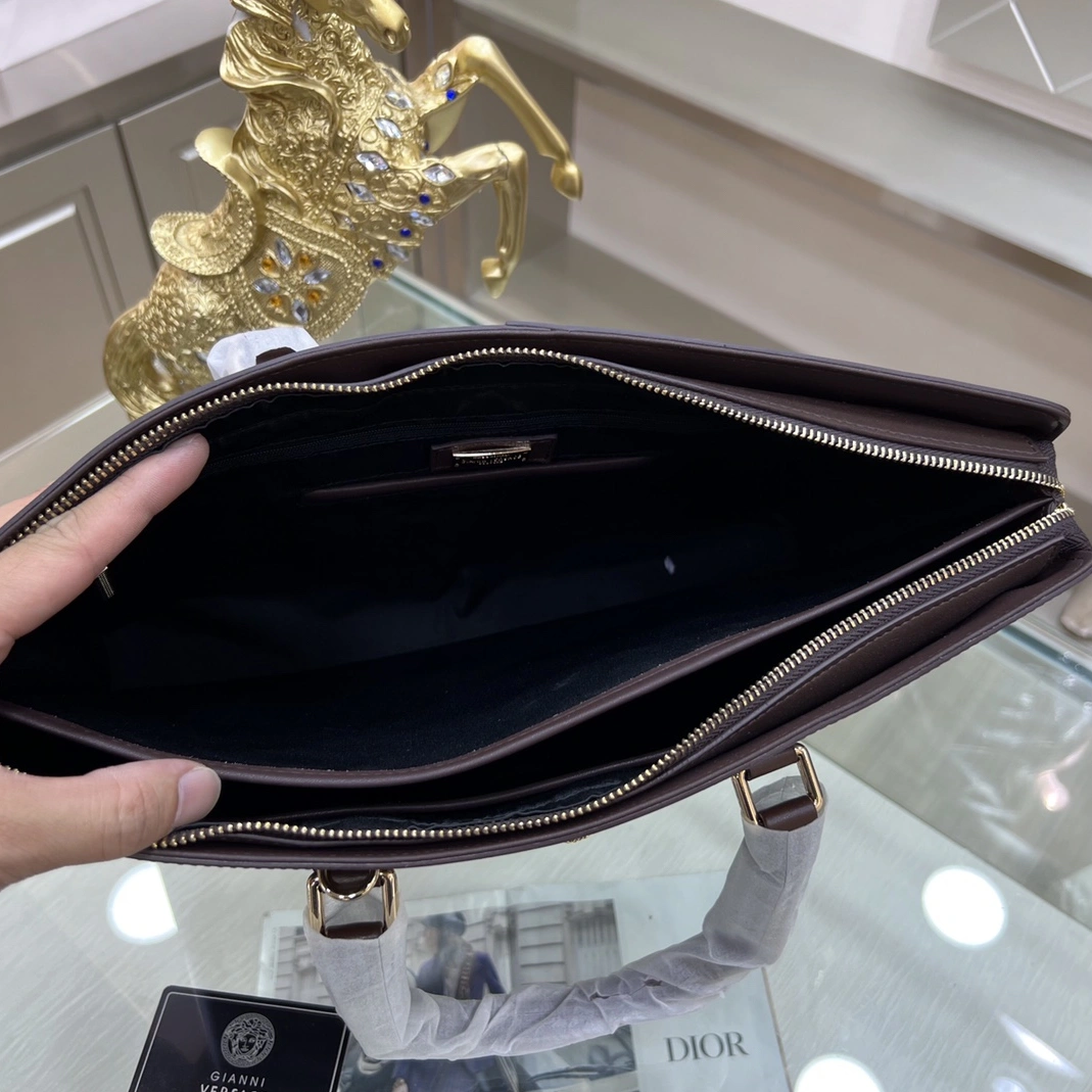 Versace AAA Man Handbags UrbanStyle 6166