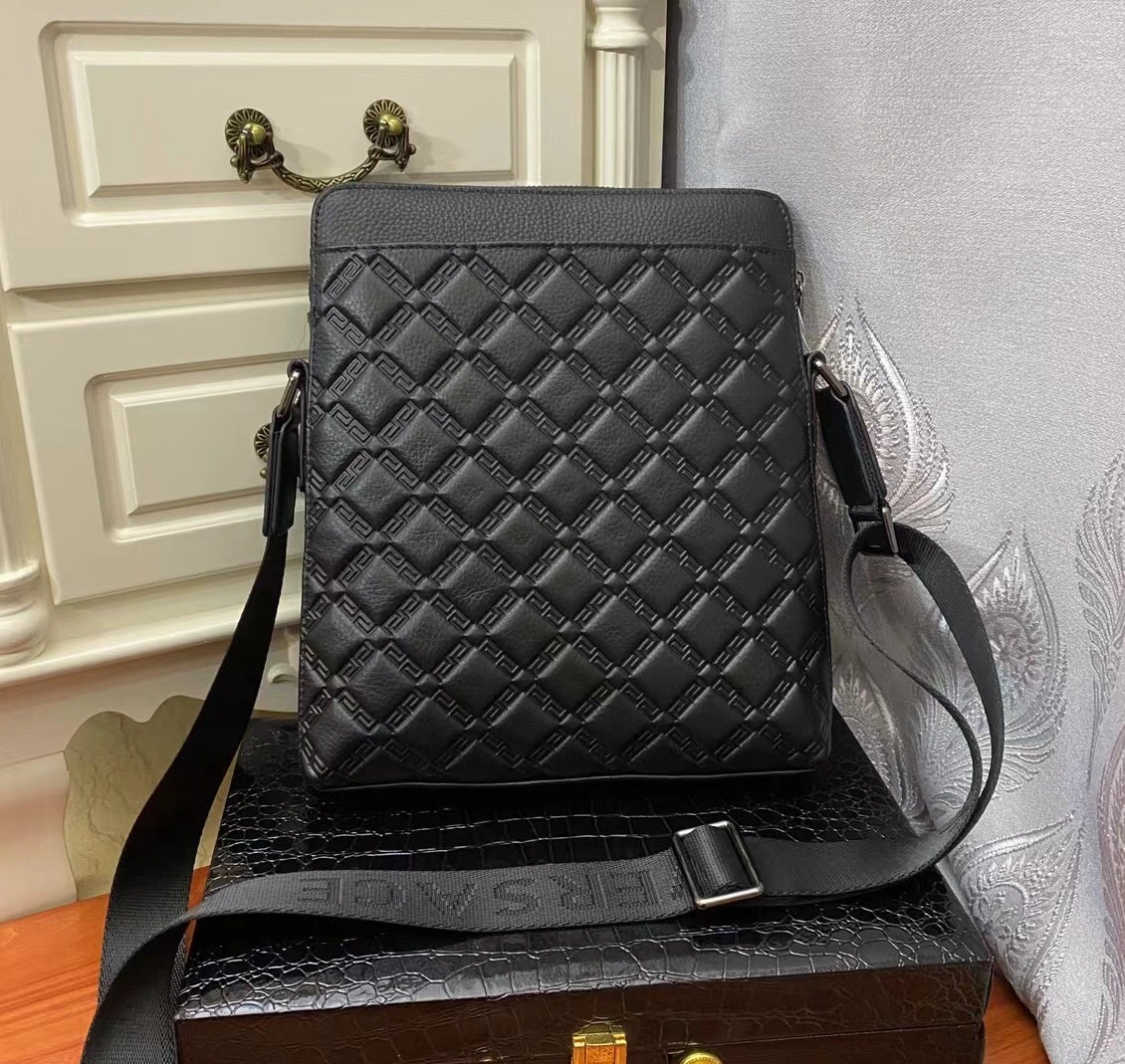 Versace AAA Man Messenger Bags AllSeason 1264