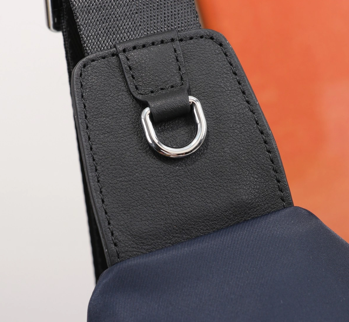 Versace AAA Man Messenger Bags BestValue 9952