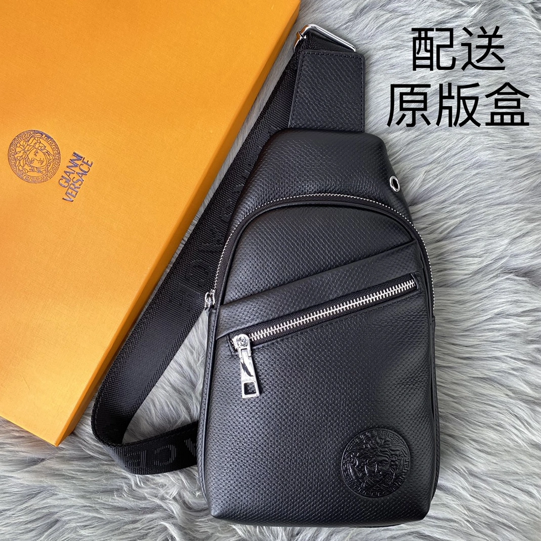 Versace AAA Man Messenger Bags Durable 361