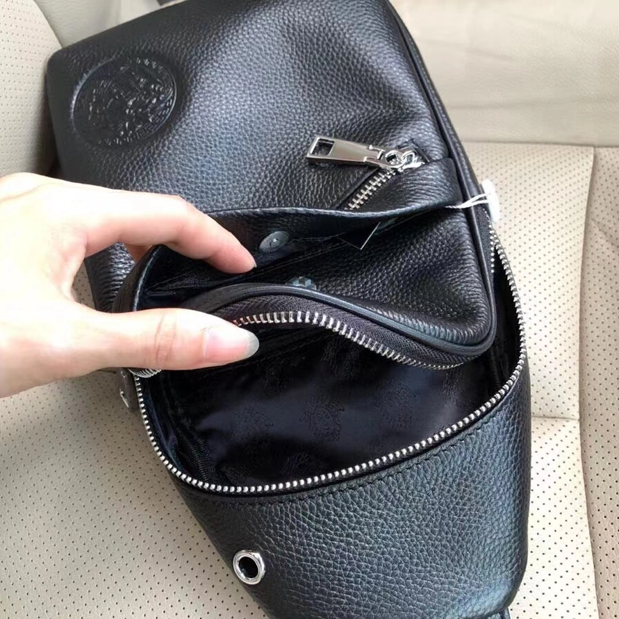 Versace AAA Man Messenger Bags EasyMatch 6657