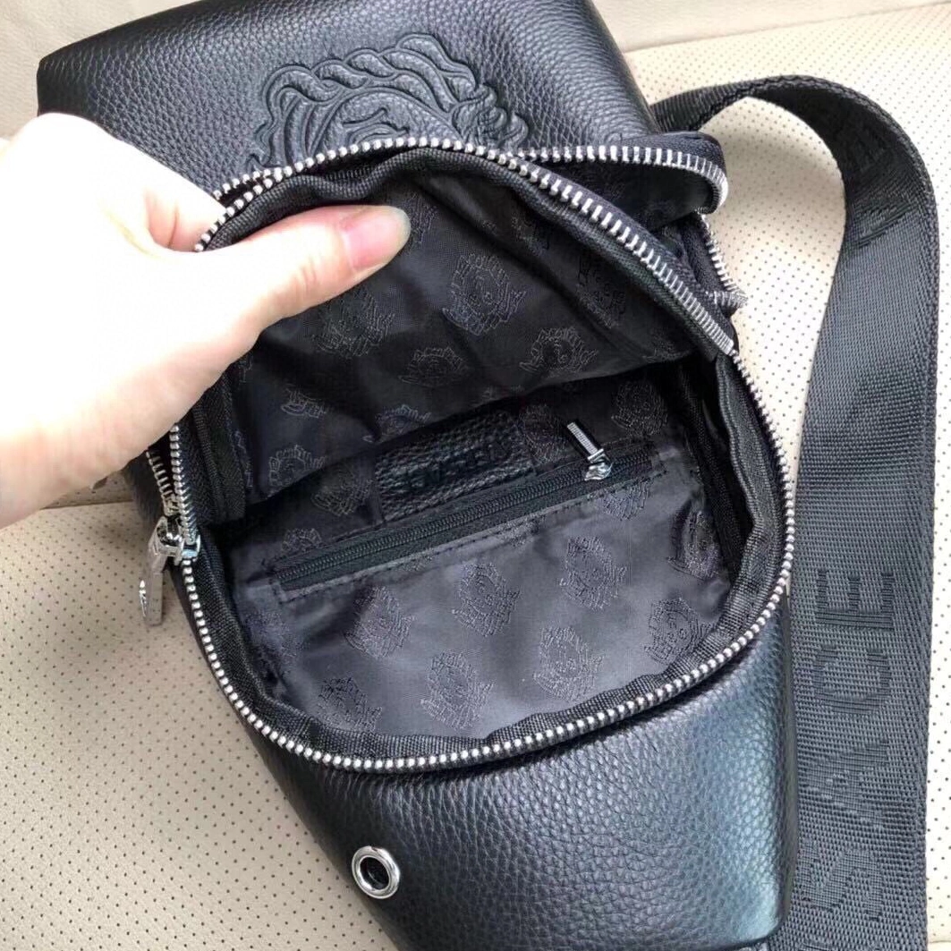 Versace AAA Man Messenger Bags GoAnywhere 7737