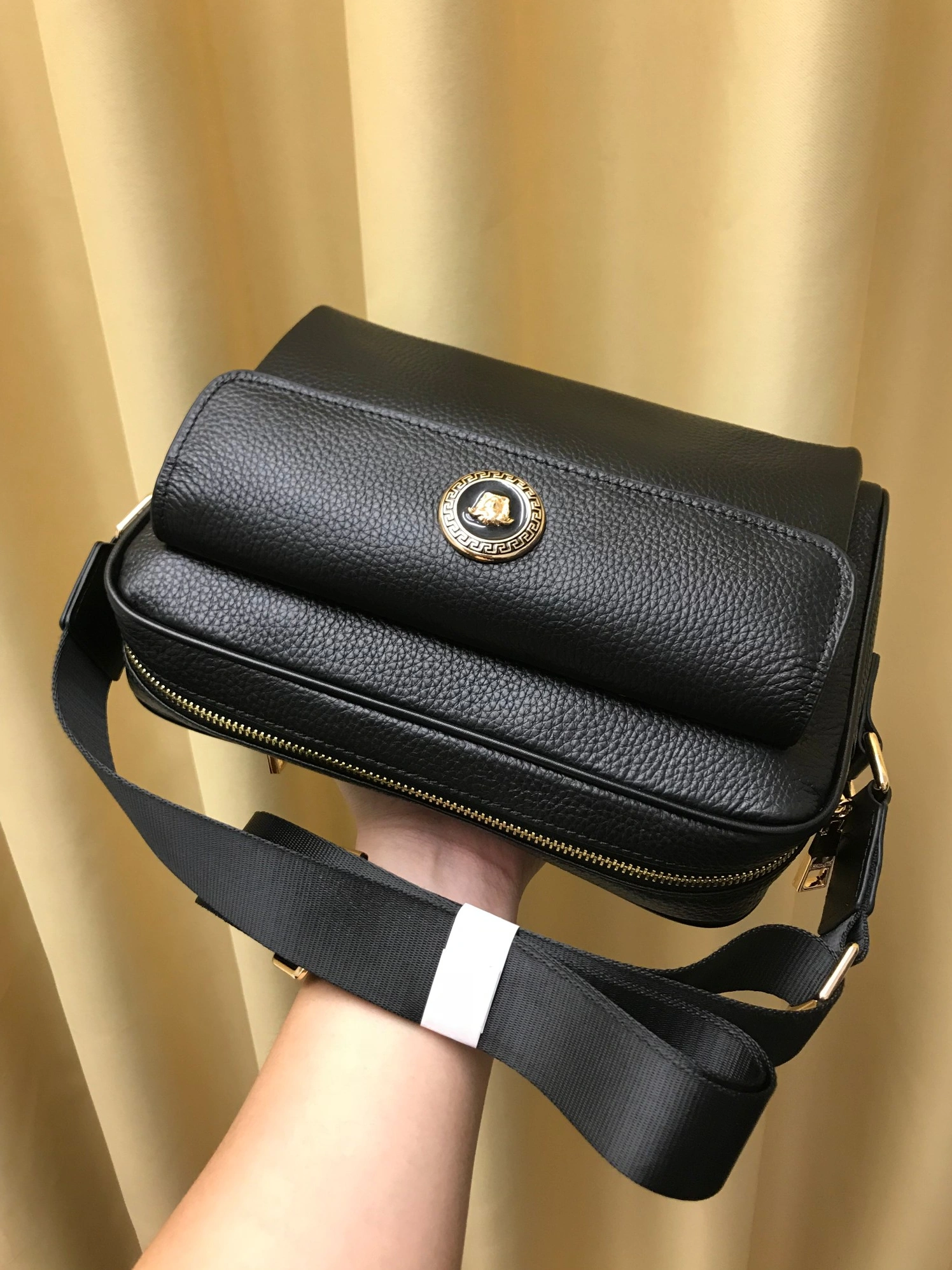 Versace AAA Man Messenger Bags ModernLook 4313