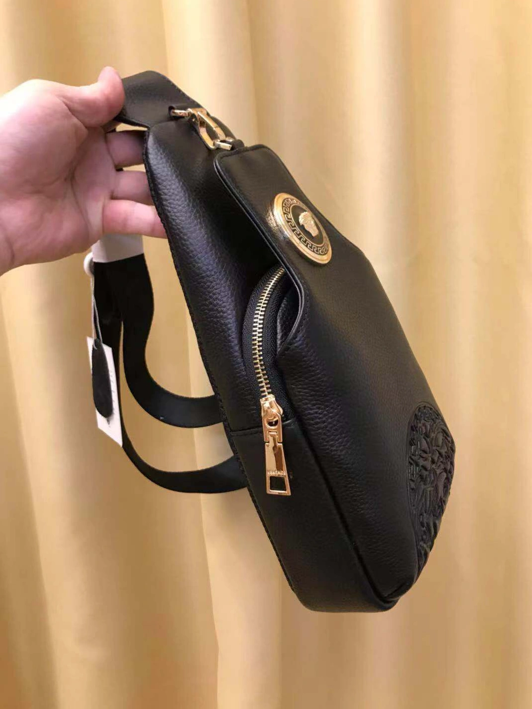 Versace AAA Man Messenger Bags Soft 2596