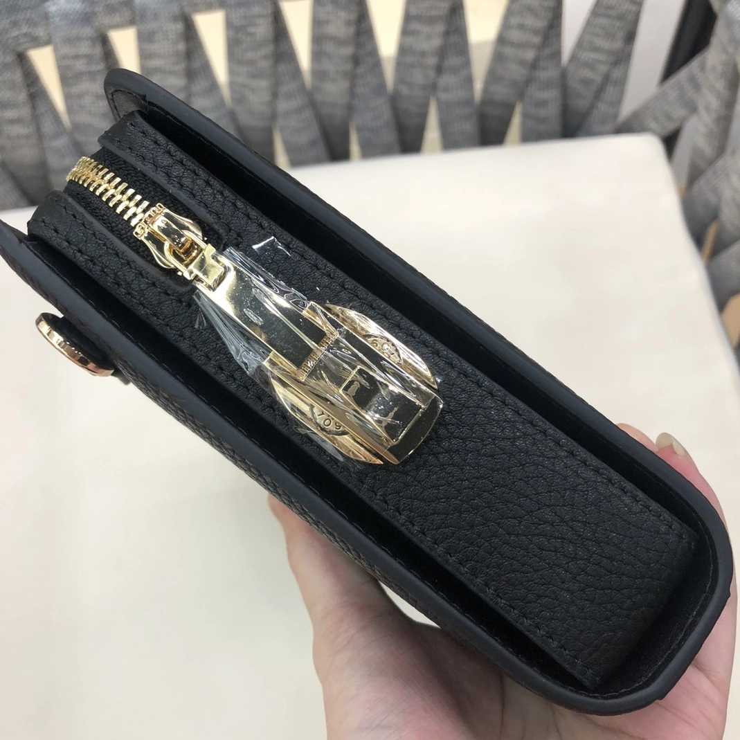 Versace AAA Man Wallets Functional 6221