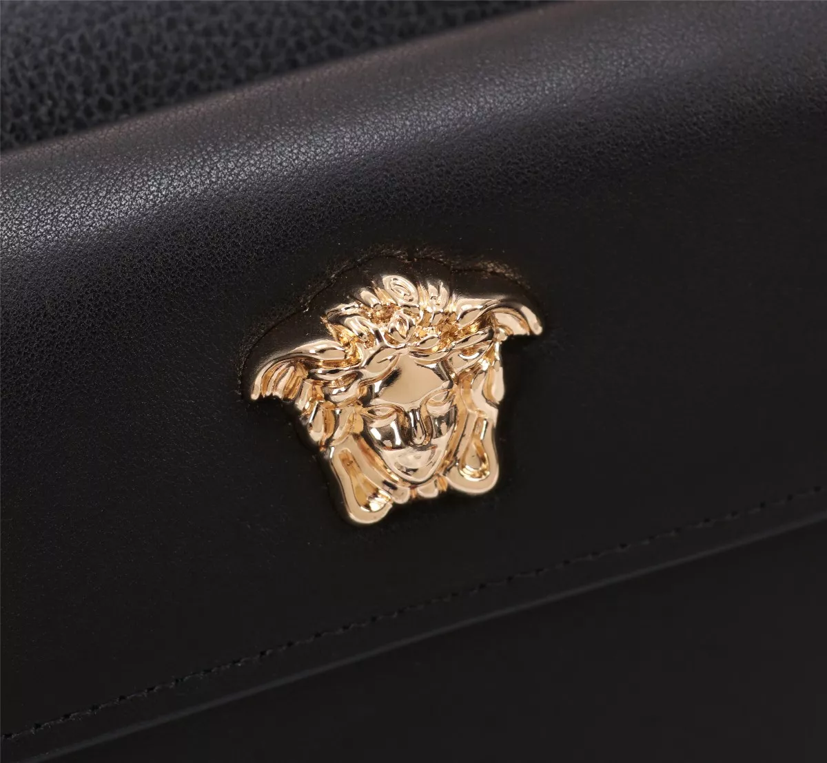 Versace AAA Man Wallets Versatile 1811