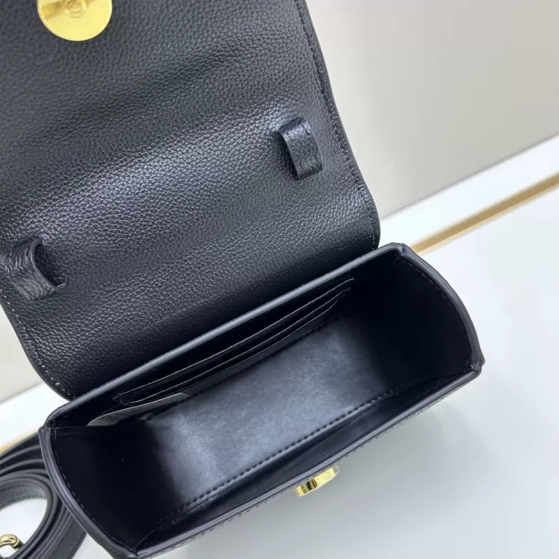 Versace AAA Quality Handbags For Women Bright 6620