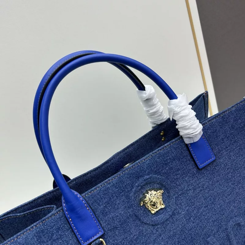 Versace AAA Quality Handbags For Women Durable 9787