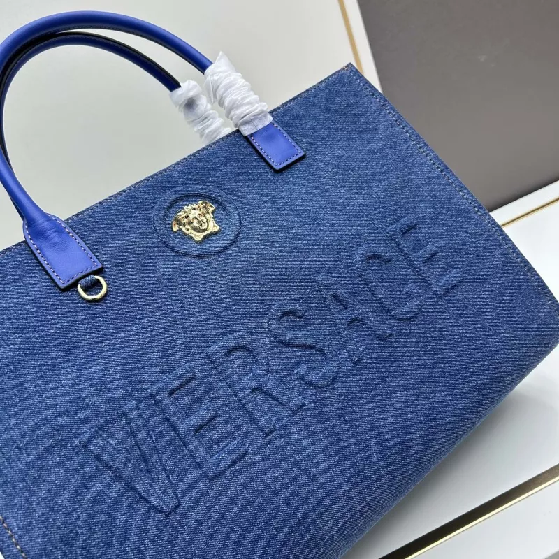 Versace AAA Quality Handbags For Women Durable 9787