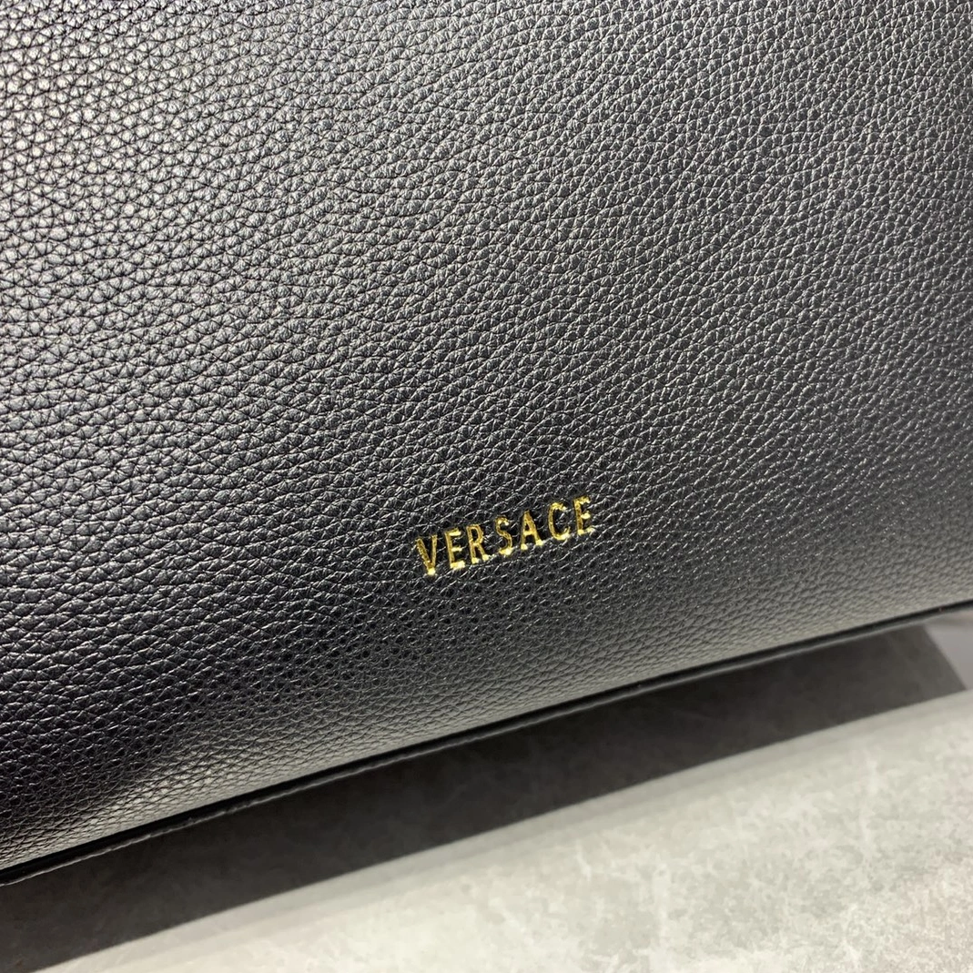 Versace AAA Quality Handbags For Women Modern 3289