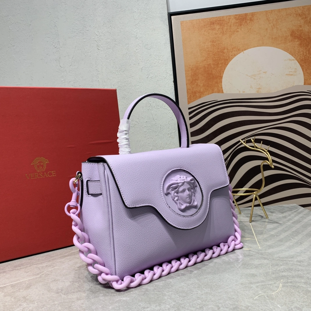 Versace AAA Quality Handbags For Women Stylish 2947