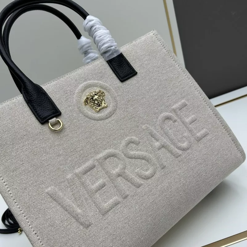Versace AAA Quality Handbags For Women Stylish 2988
