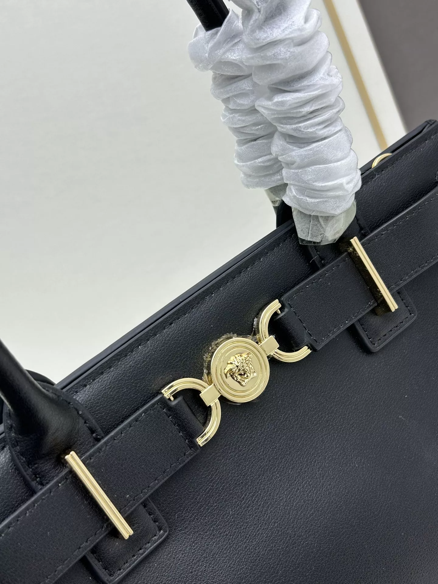 Versace AAA Quality Handbags For Women UrbanStyle 4055