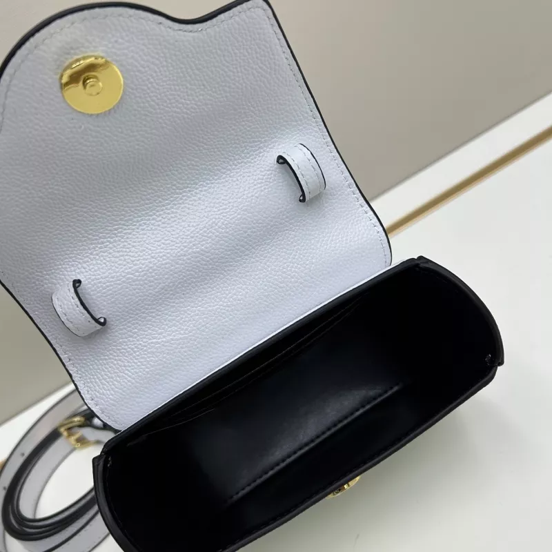 Versace AAA Quality Handbags For Women Versatile 6883