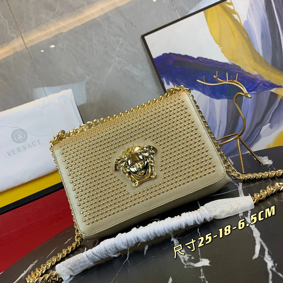 Versace AAA Quality Messenger Bags For Women Classic 7209