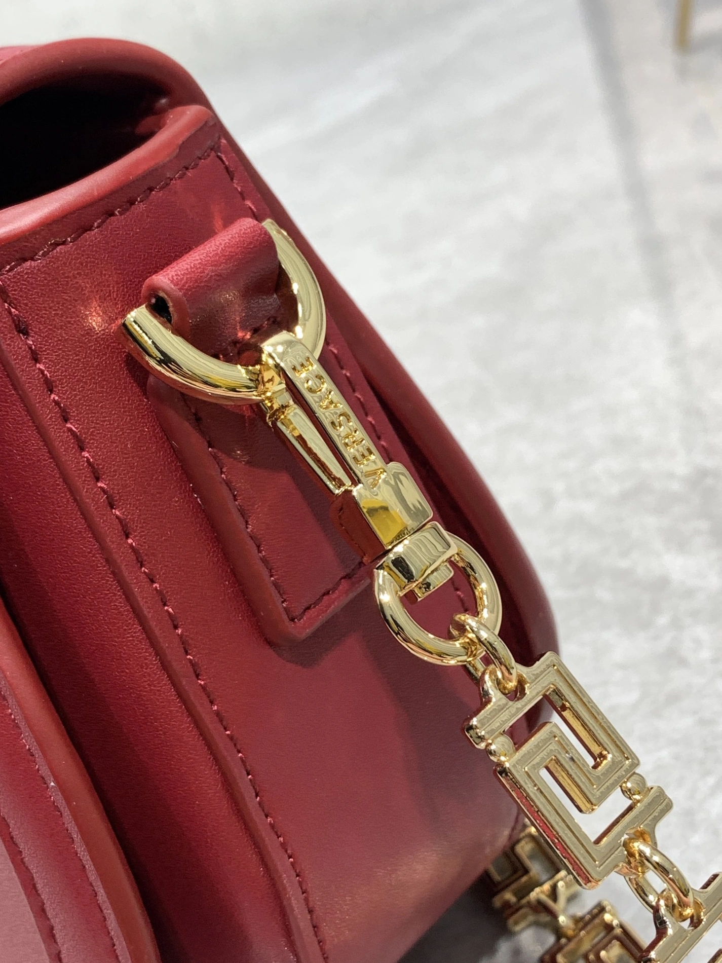 Versace AAA Quality Messenger Bags For Women Fashionable 5765