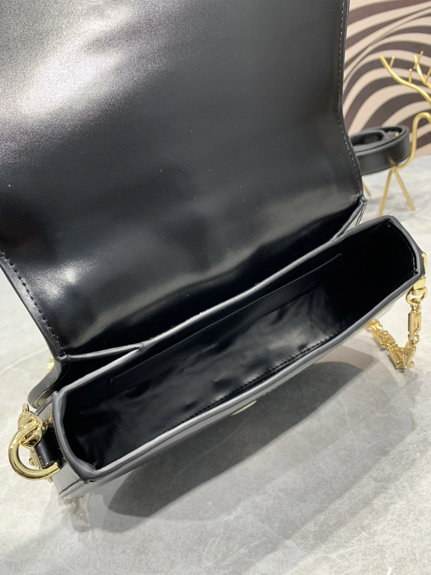 Versace AAA Quality Messenger Bags For Women Functional 6751
