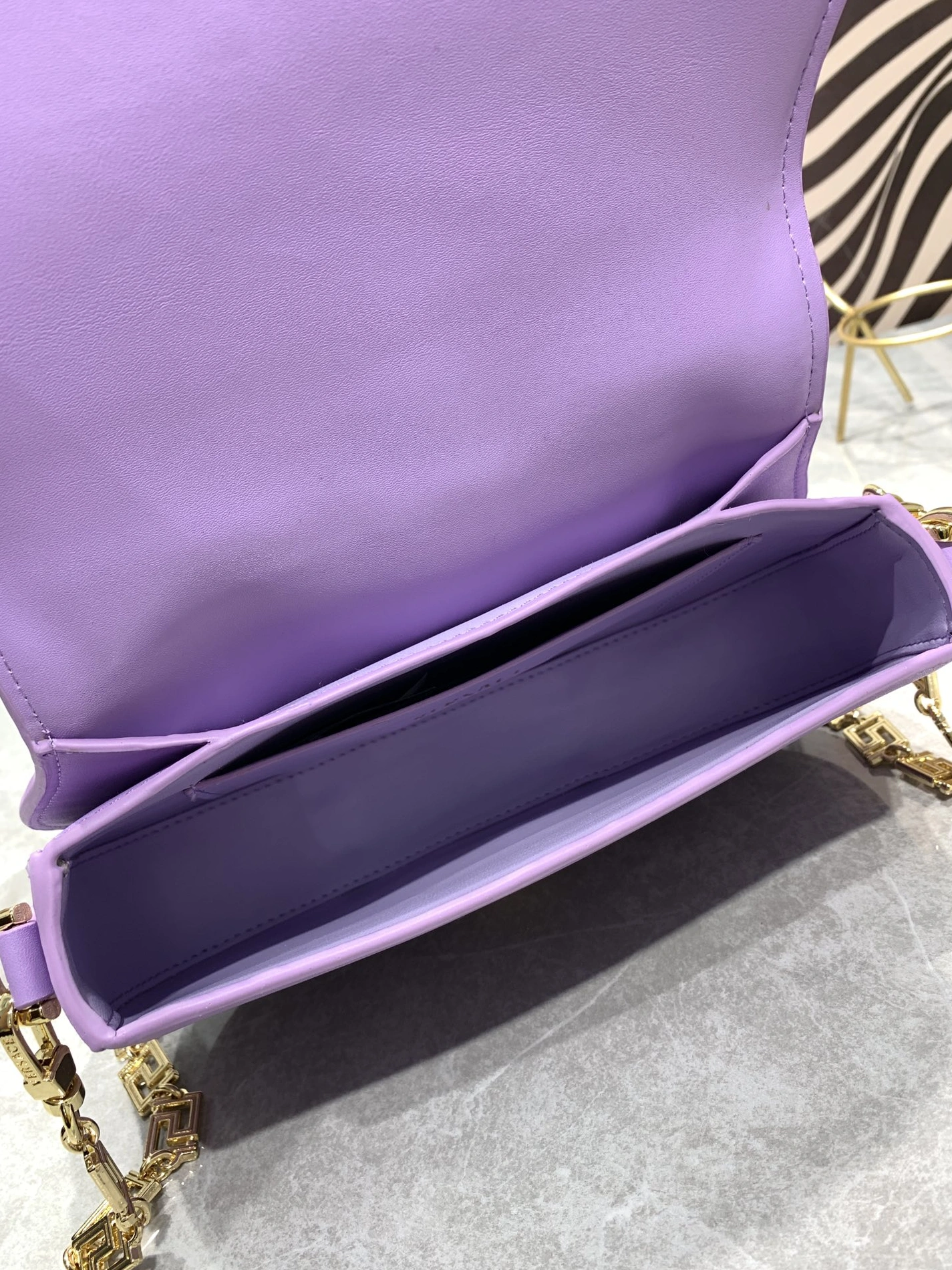 Versace AAA Quality Messenger Bags For Women ModernLook 2655