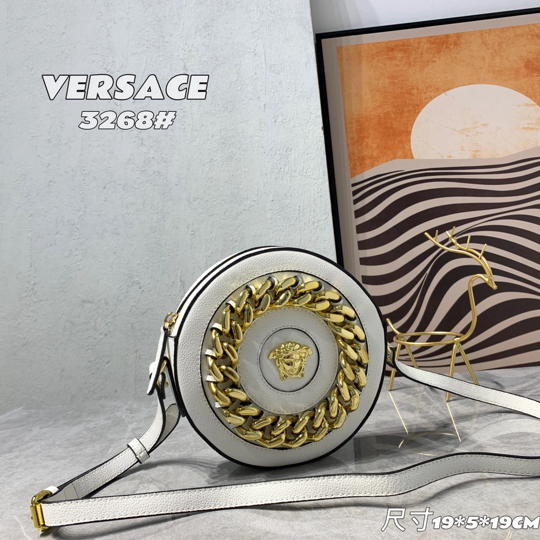 Versace AAA Quality Messenger Bags For Women Practical 4135