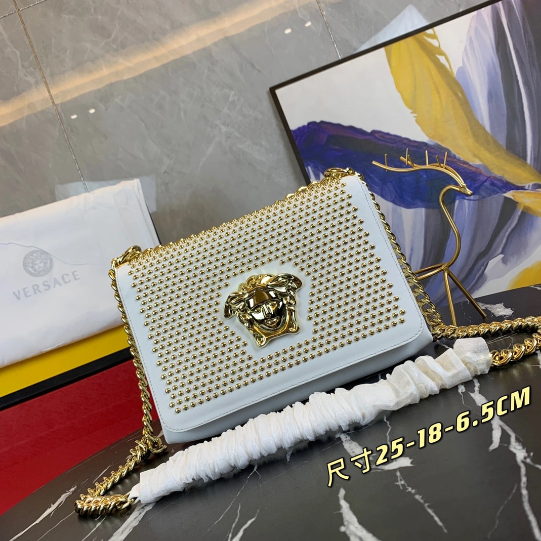 Versace AAA Quality Messenger Bags For Women Refined 2285