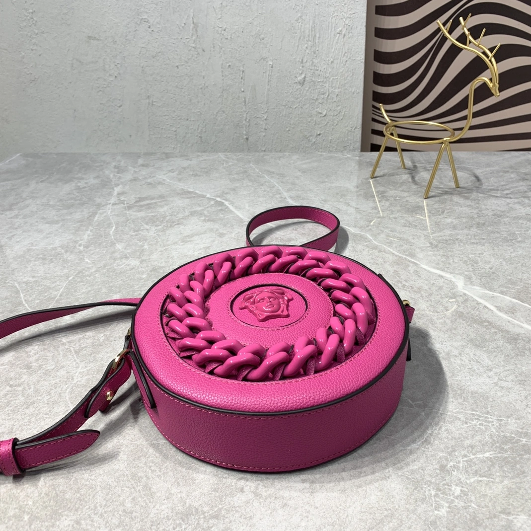 Versace AAA Quality Messenger Bags For Women Reliable 7222