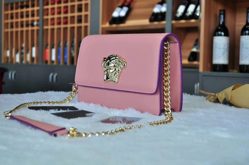Versace AAA Quality Messenger Bags Reliable 2073