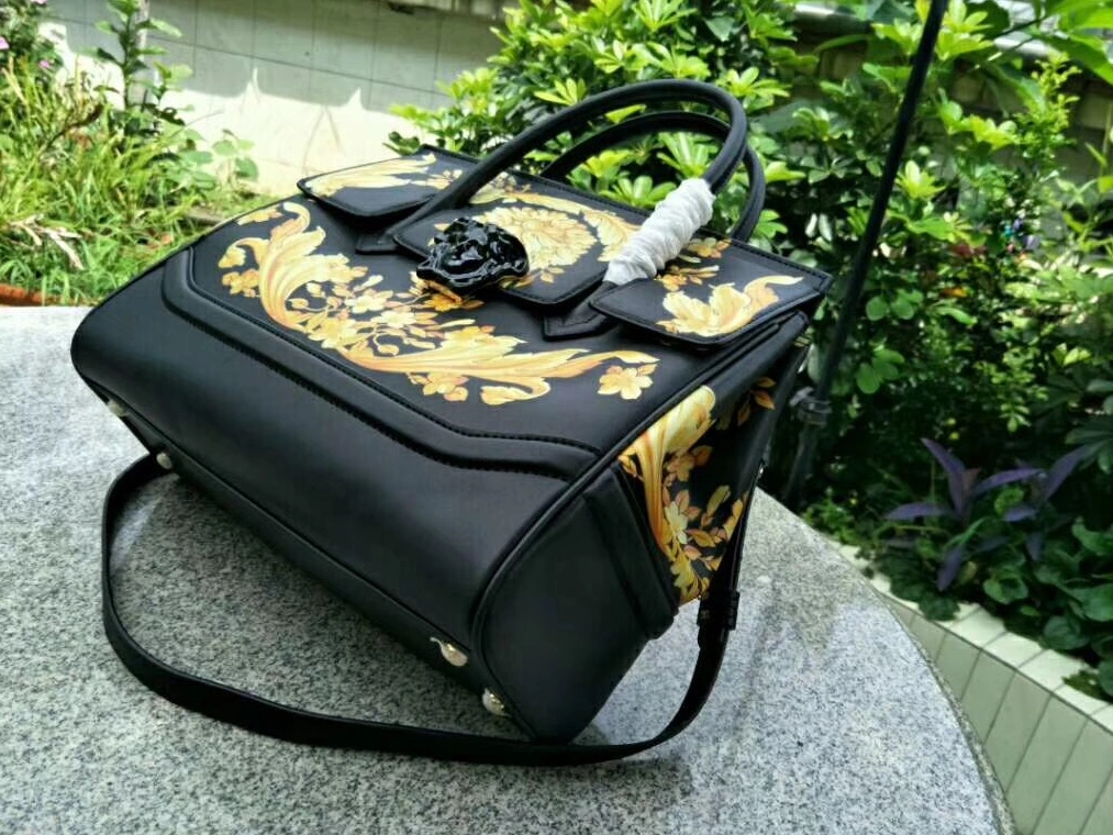 Versace AAA Quality Messenger Bags Vibrant 2674