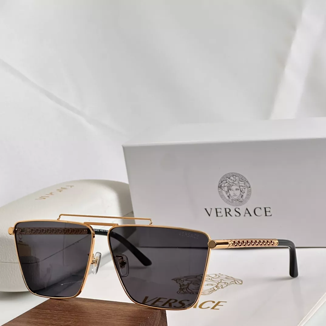 Versace AAA Quality Sunglasses Breathable 4860