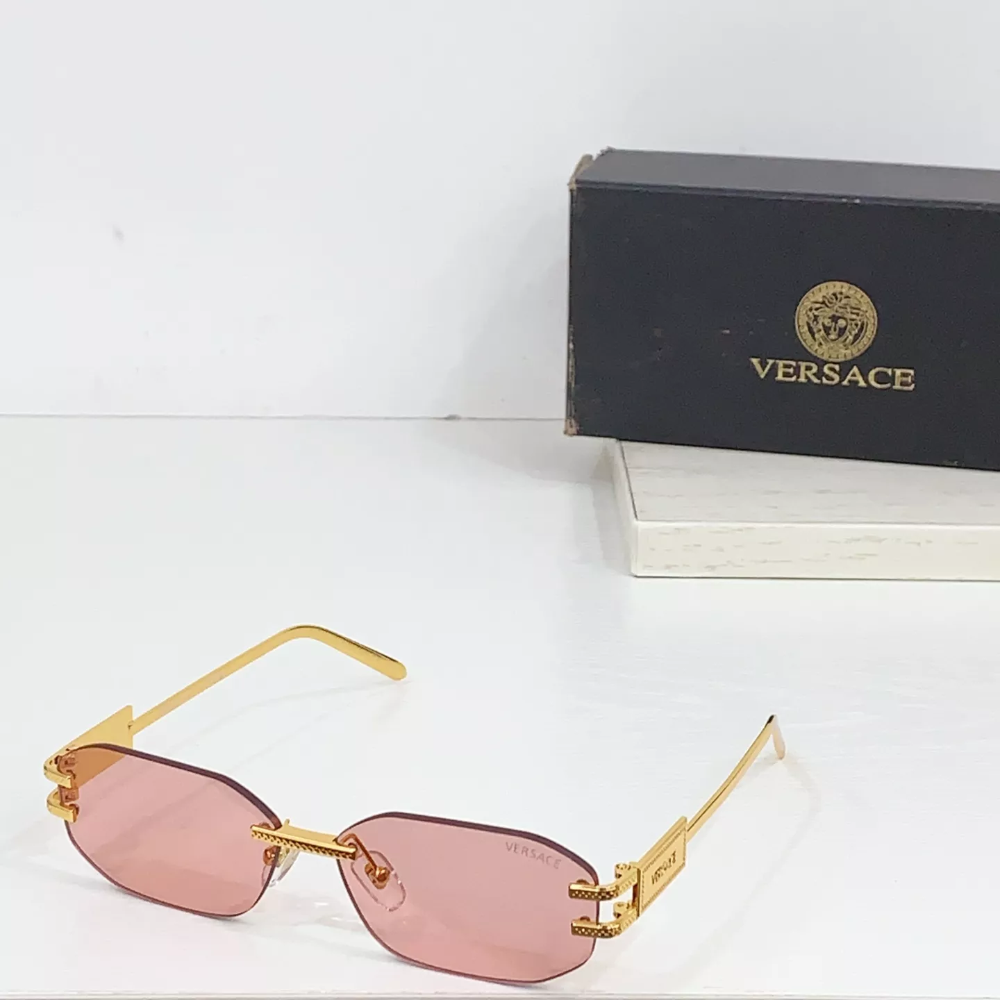 Versace AAA Quality Sunglasses Comfortable 8243