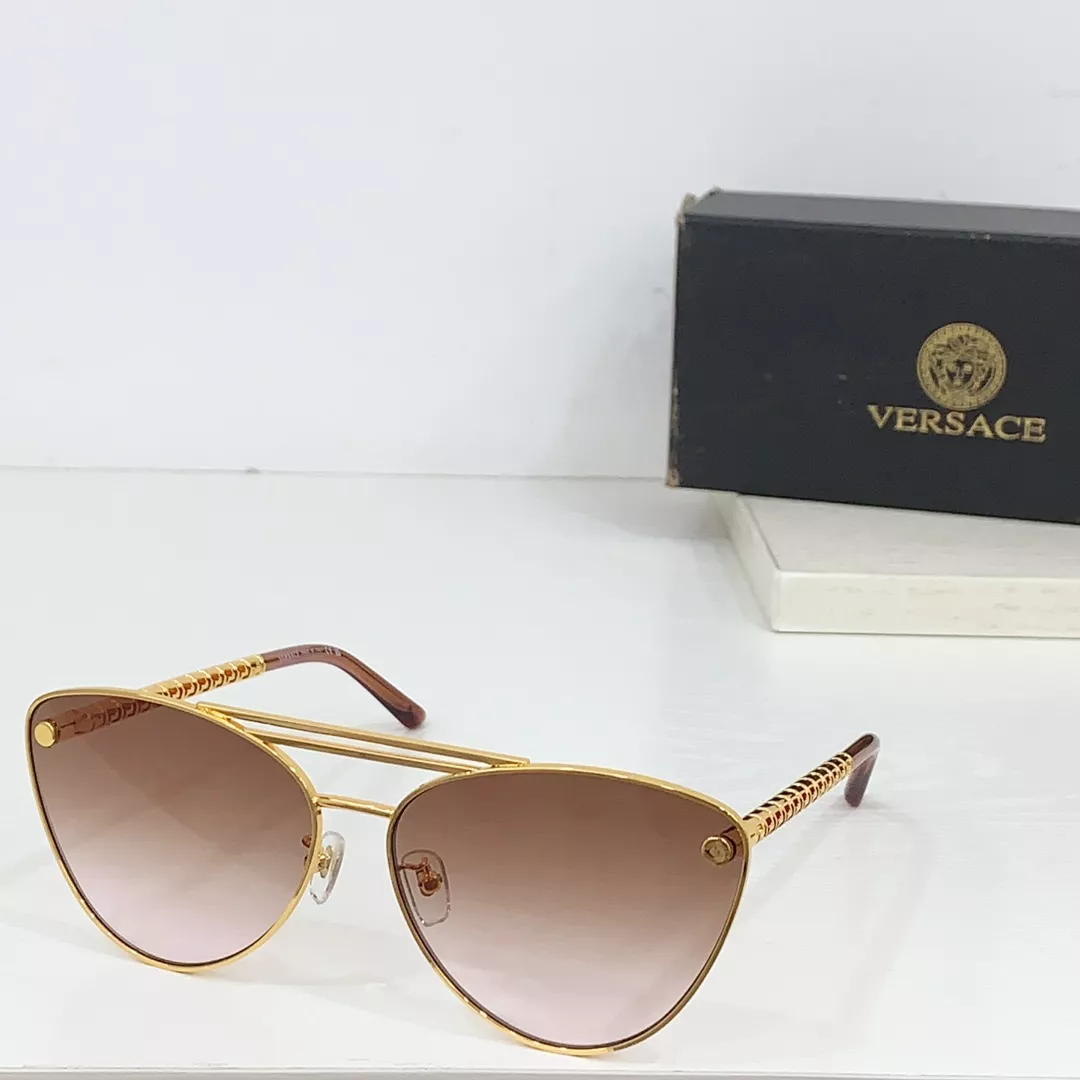 Versace AAA Quality Sunglasses Efficient 1422