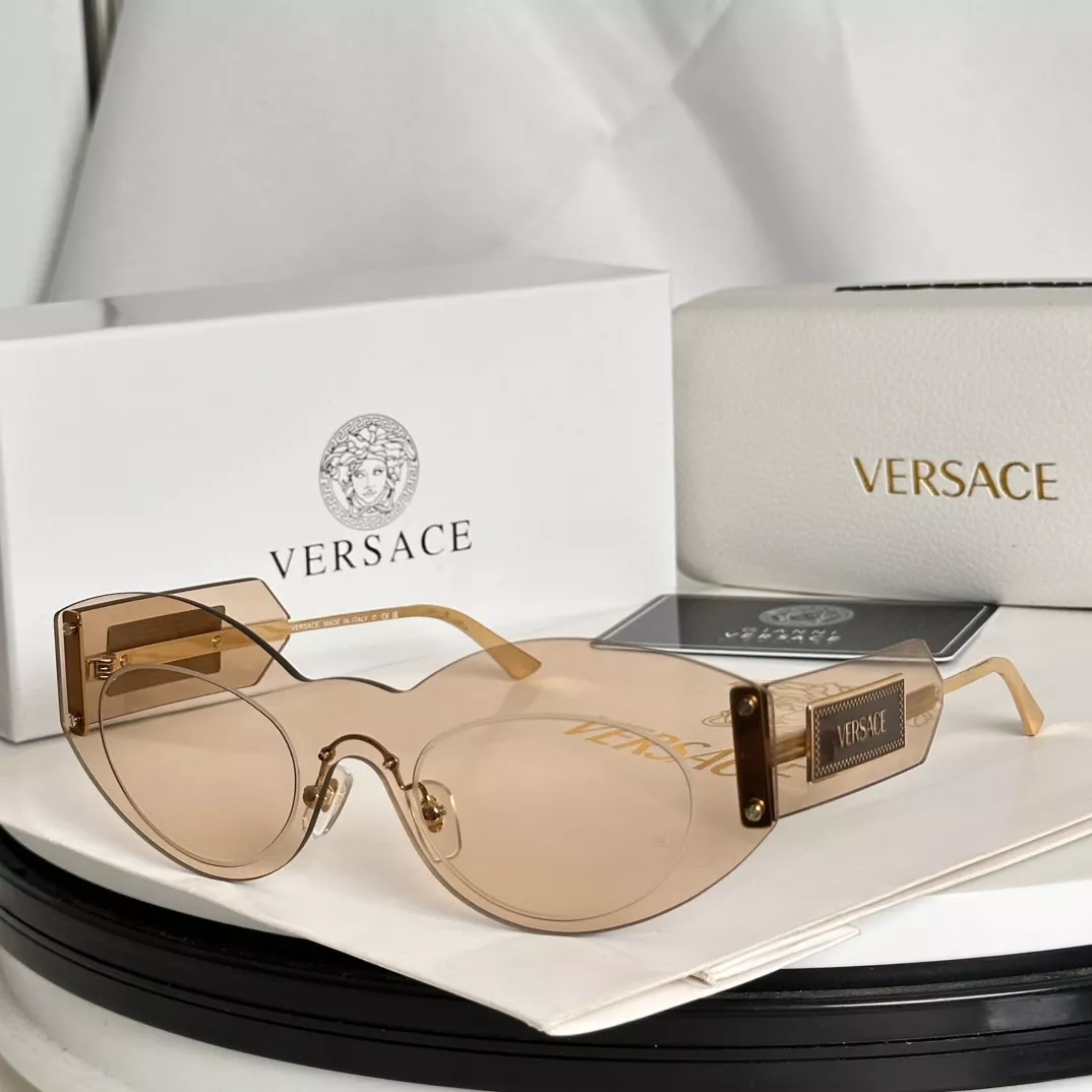 Versace AAA Quality Sunglasses Functional 4812