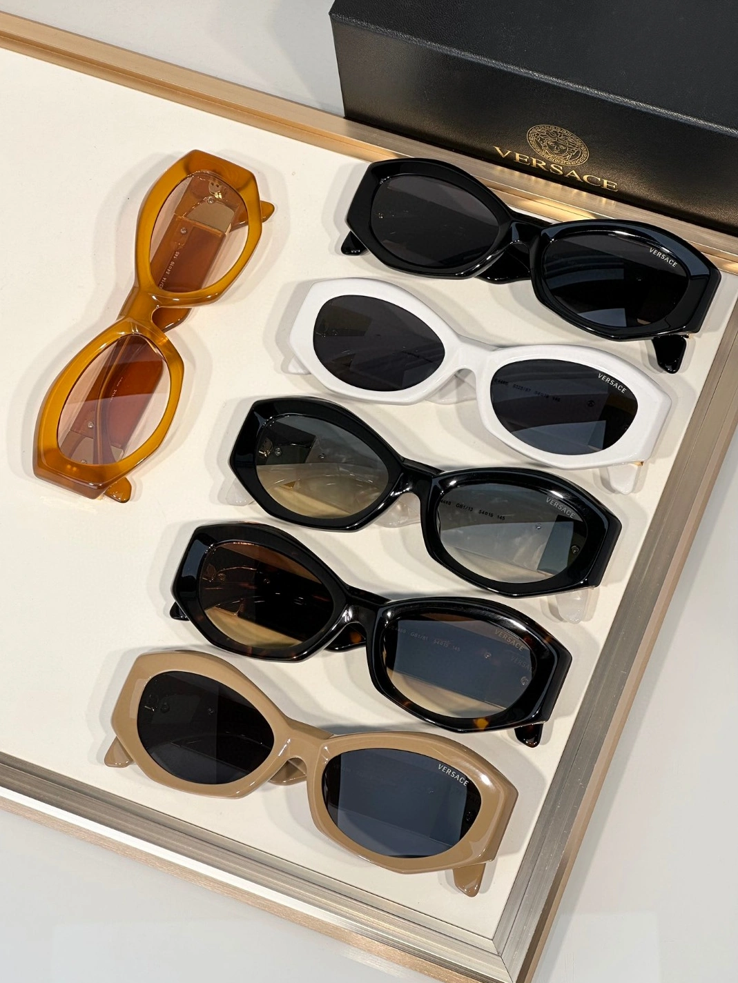 Versace AAA Quality Sunglasses Modern 5832