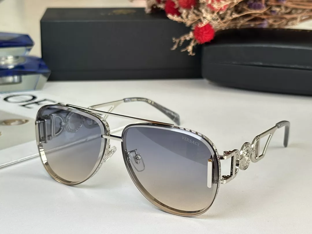 Versace AAA Quality Sunglasses NewStyle 1583