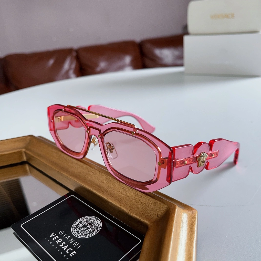 Versace AAA Quality Sunglasses Practical 3199