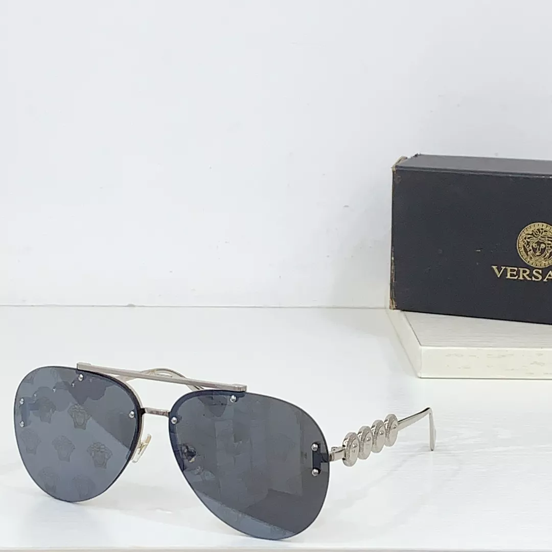 Versace AAA Quality Sunglasses Sophisticated 2556