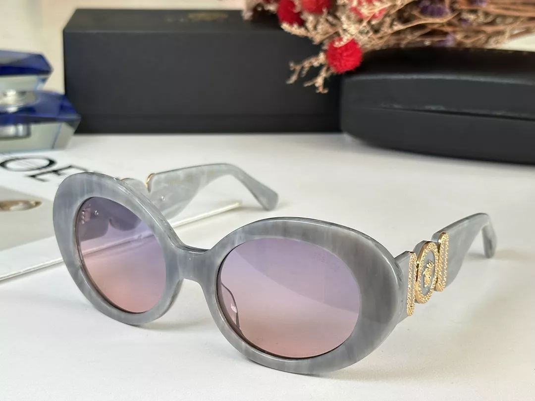 Versace AAA Quality Sunglasses Sophisticated 6138