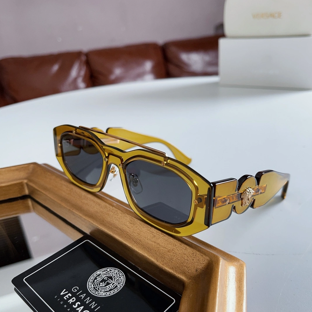 Versace AAA Quality Sunglasses StreetReady 3016
