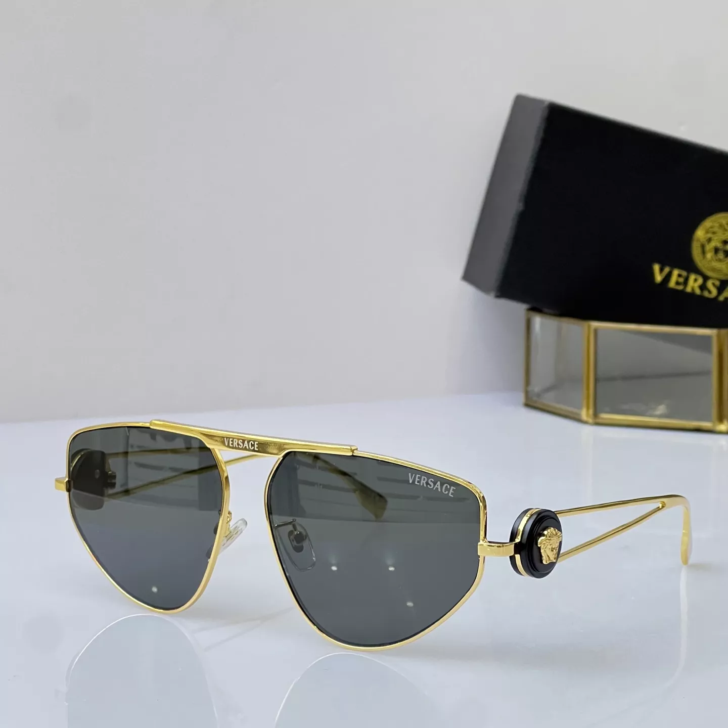 Versace AAA Quality Sunglasses Stylish 5520