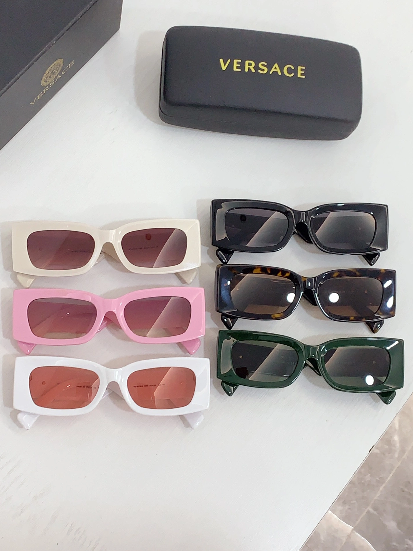 Versace AAA Quality Sunglasses Trendy 5198