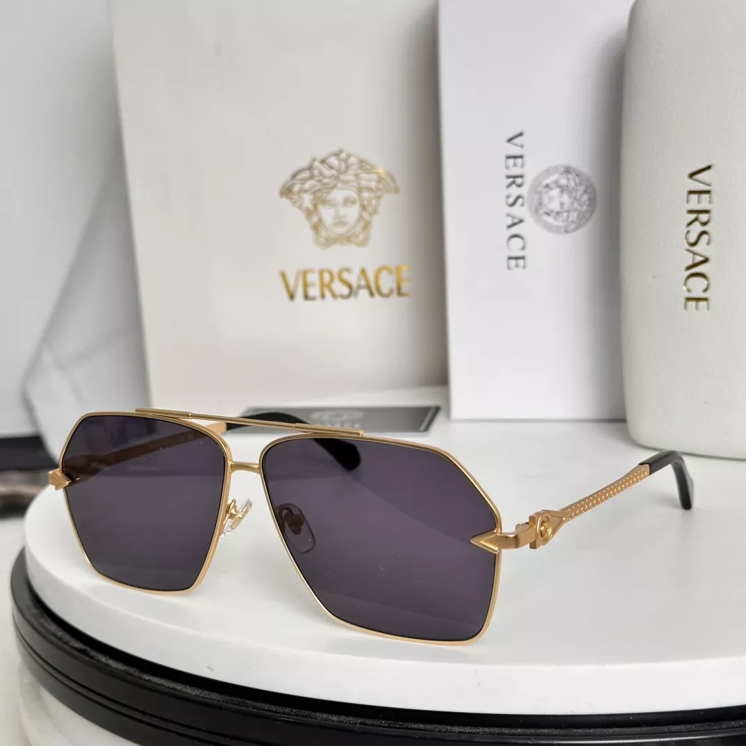 Versace AAA Quality Sunglasses Unique 9698
