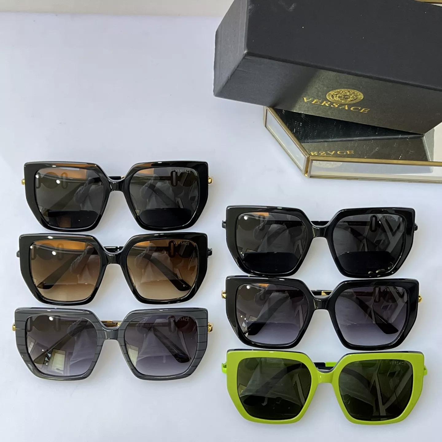 Versace AAA Quality Sunglasses UrbanStyle 2048