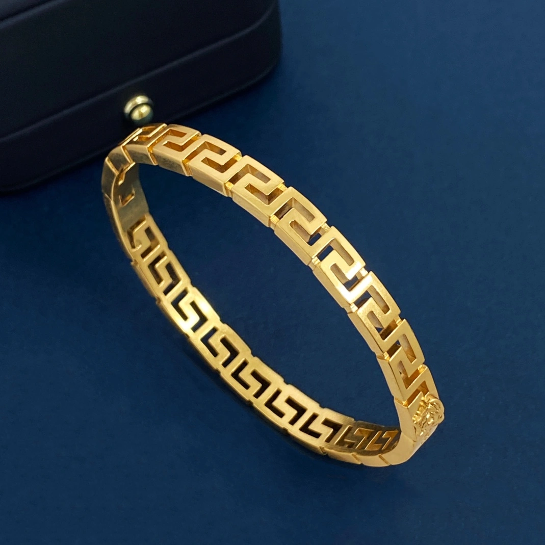 Versace Bracelets Fashionable 238