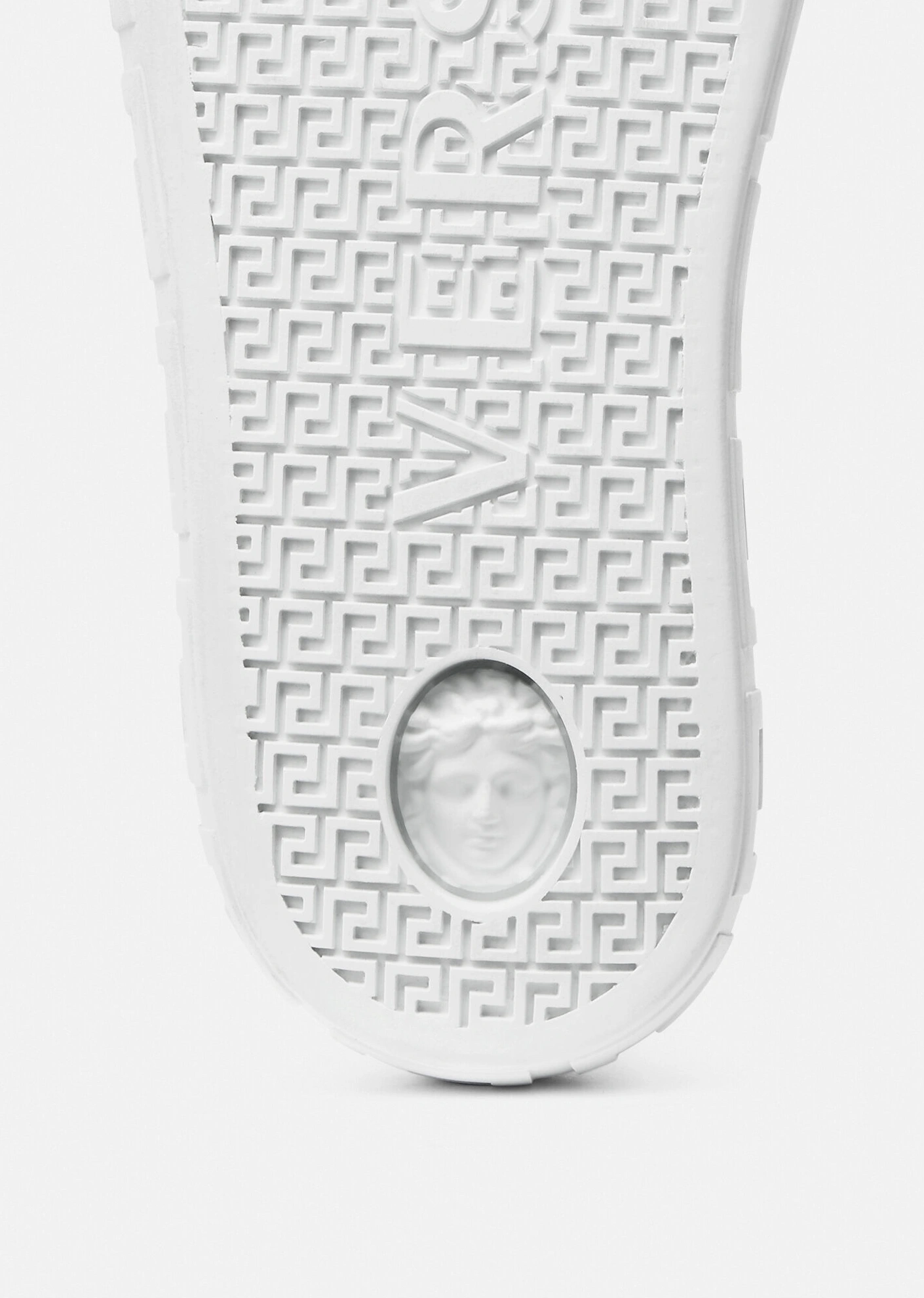 Versace Casual Shoes For Men AllSeason 4095