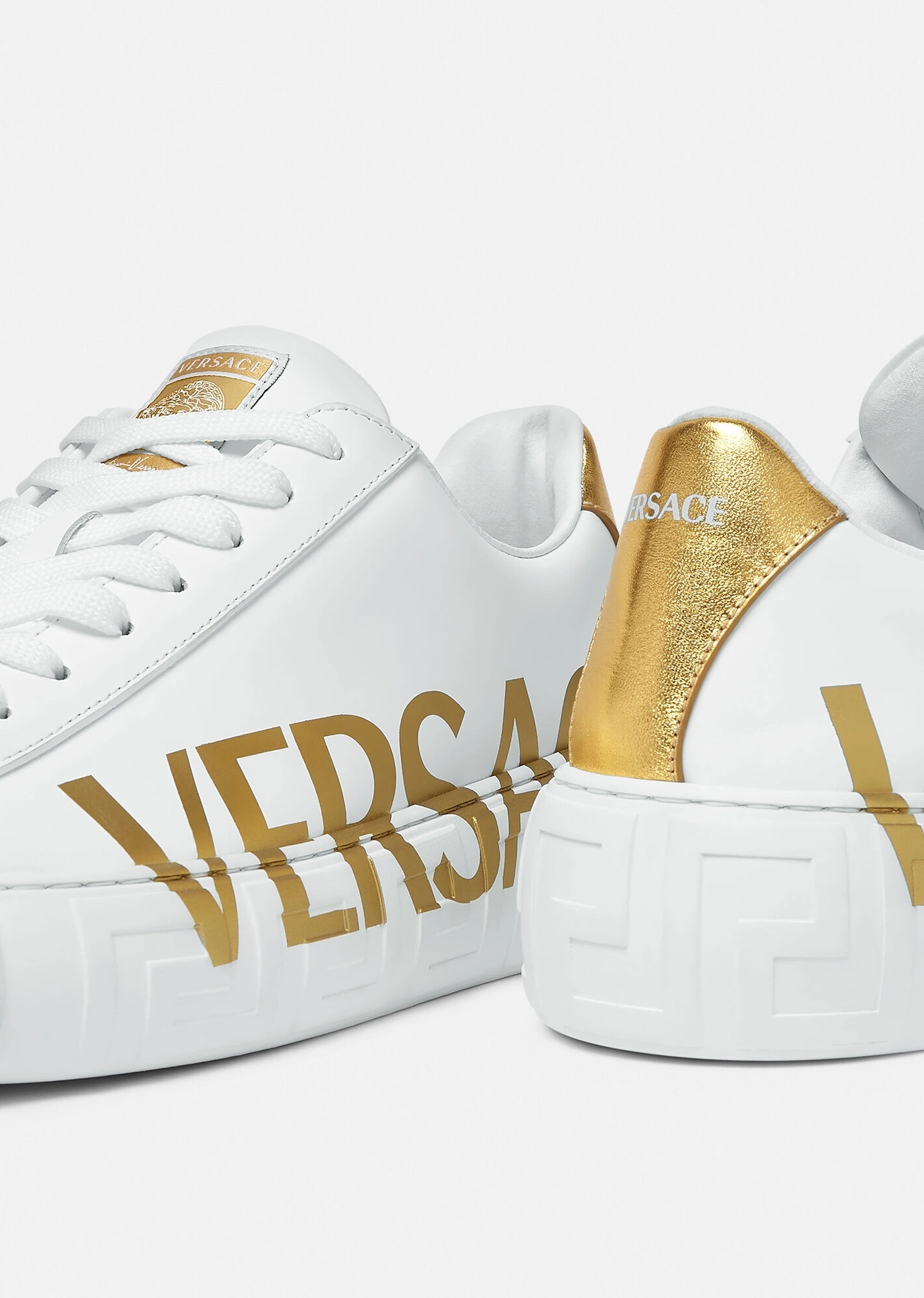 Versace Casual Shoes For Men AllSeason 4095