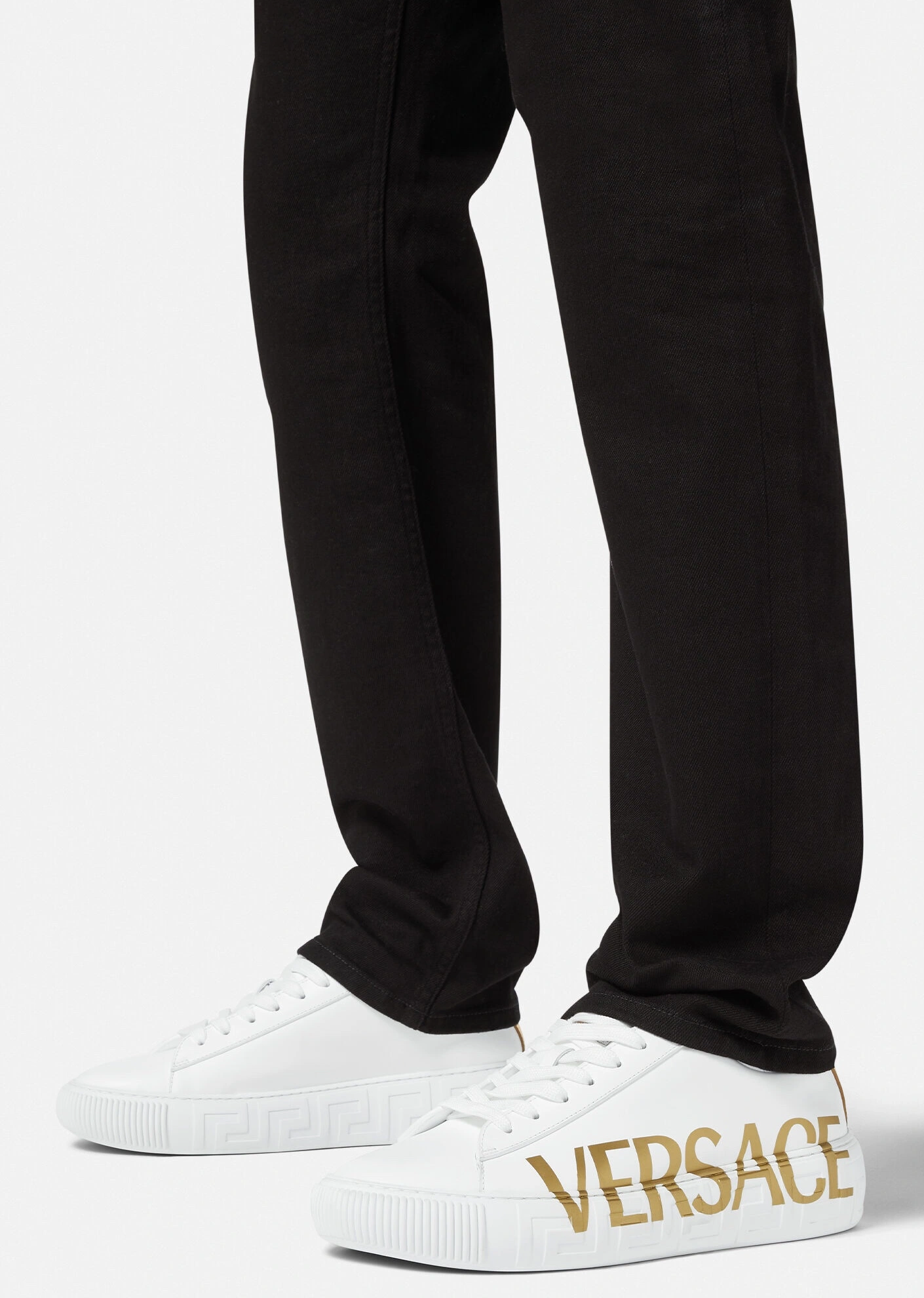 Versace Casual Shoes For Men AllSeason 4095