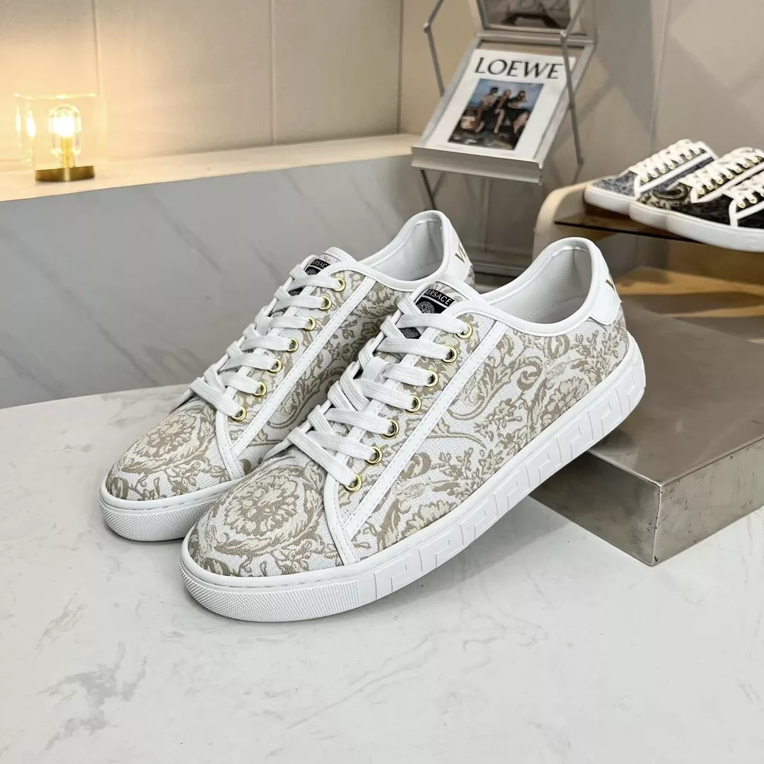 Versace Casual Shoes For Men Comfortable 2980
