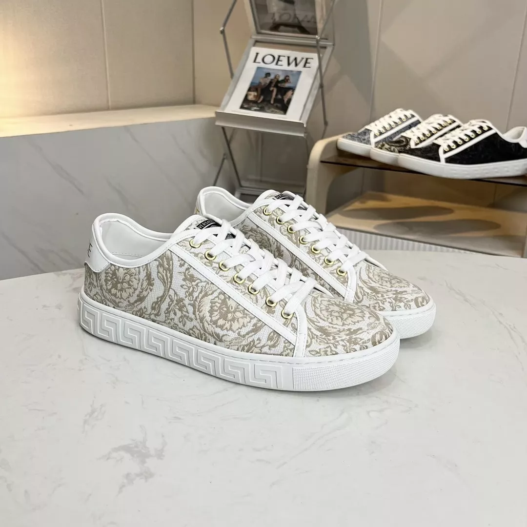 Versace Casual Shoes For Men Comfortable 2980